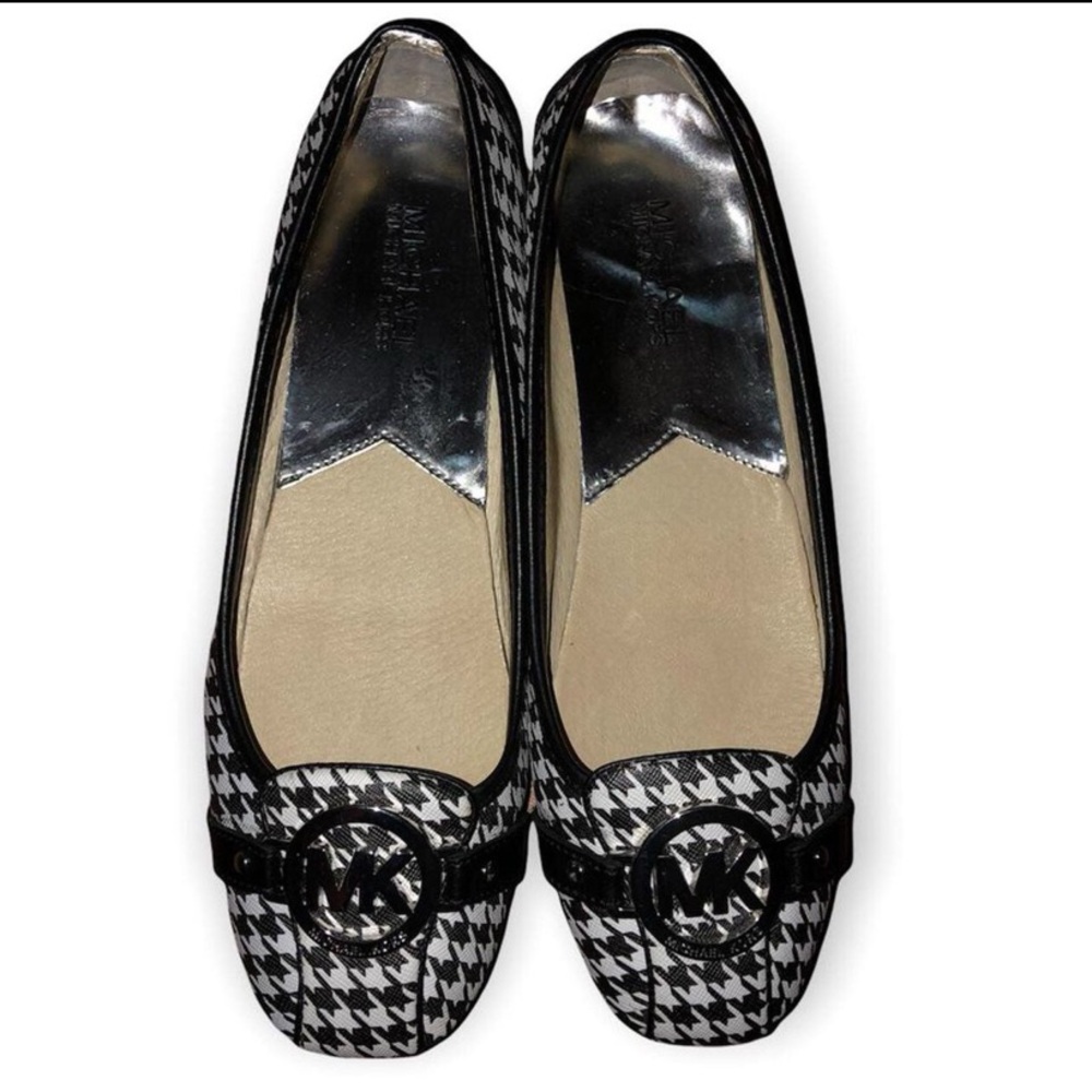 Michael Kors Houndstooth Patterned Flats with Black Trim